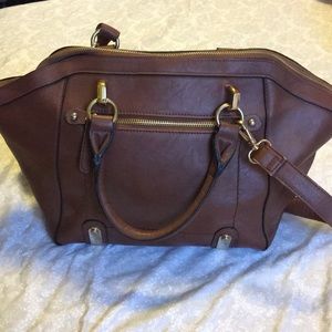 Brown shoulder bag